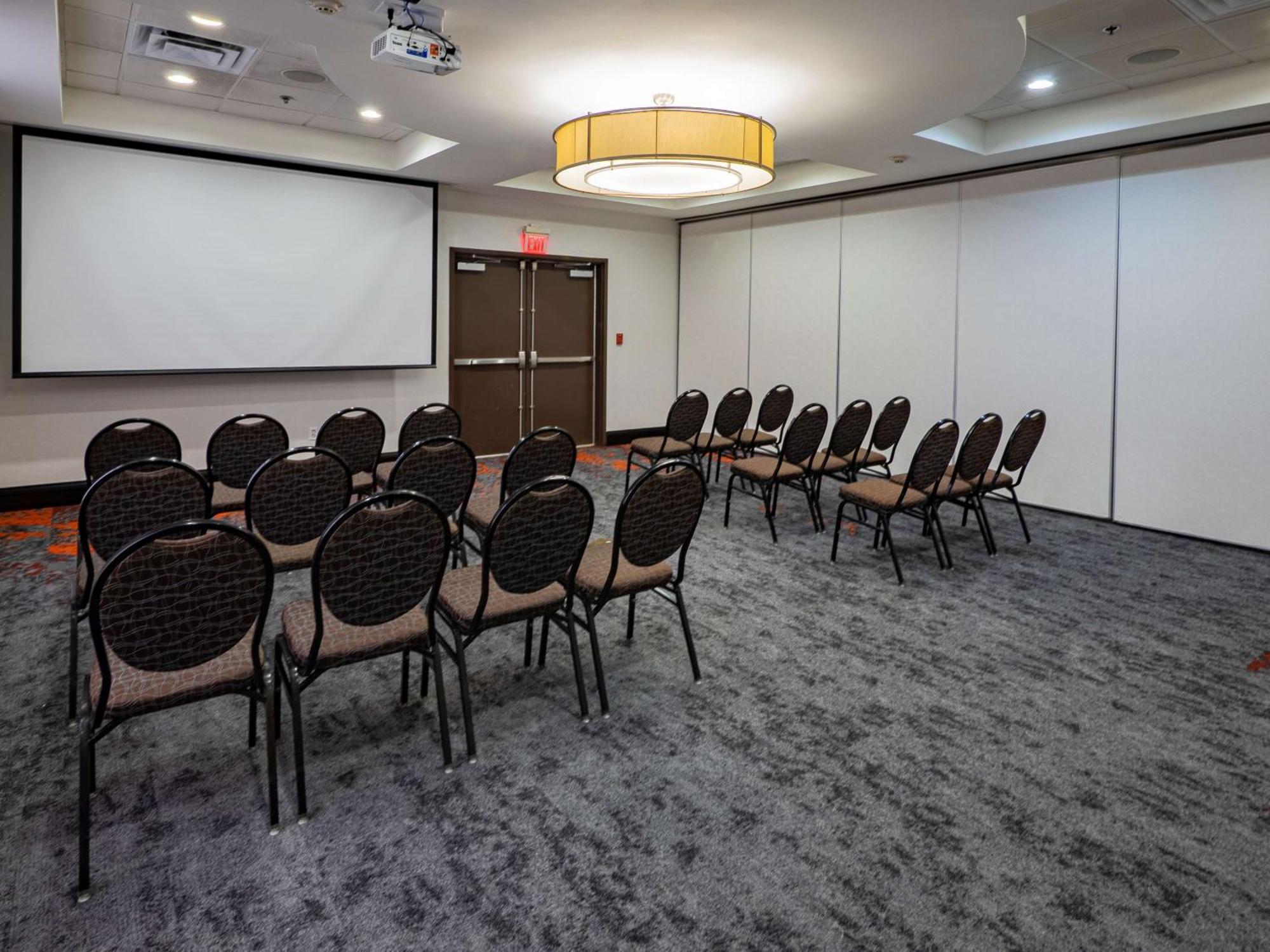 Hilton Garden Inn Atlanta South-Mcdonough Exterior photo