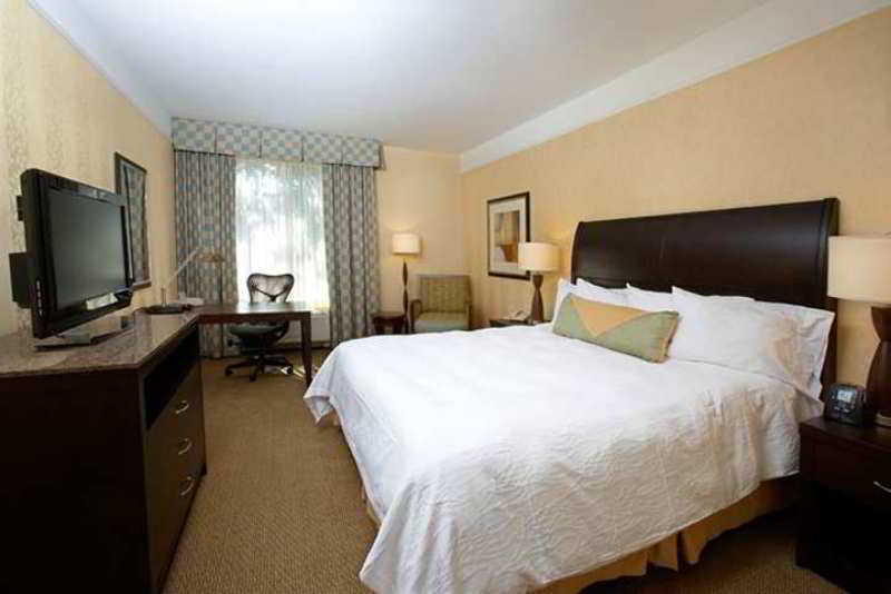 Hilton Garden Inn Atlanta South-Mcdonough Exterior photo